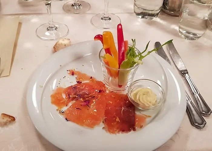 호텔 La Rondinella 카네로 리비에라