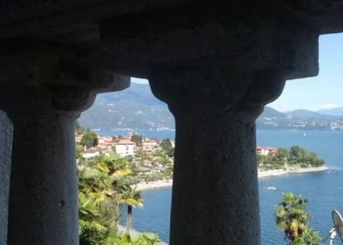 La Rondinella 3* Каннеро-Ривьера