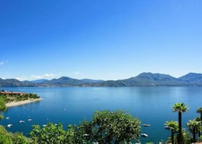 호텔 La Rondinella 카네로 리비에라